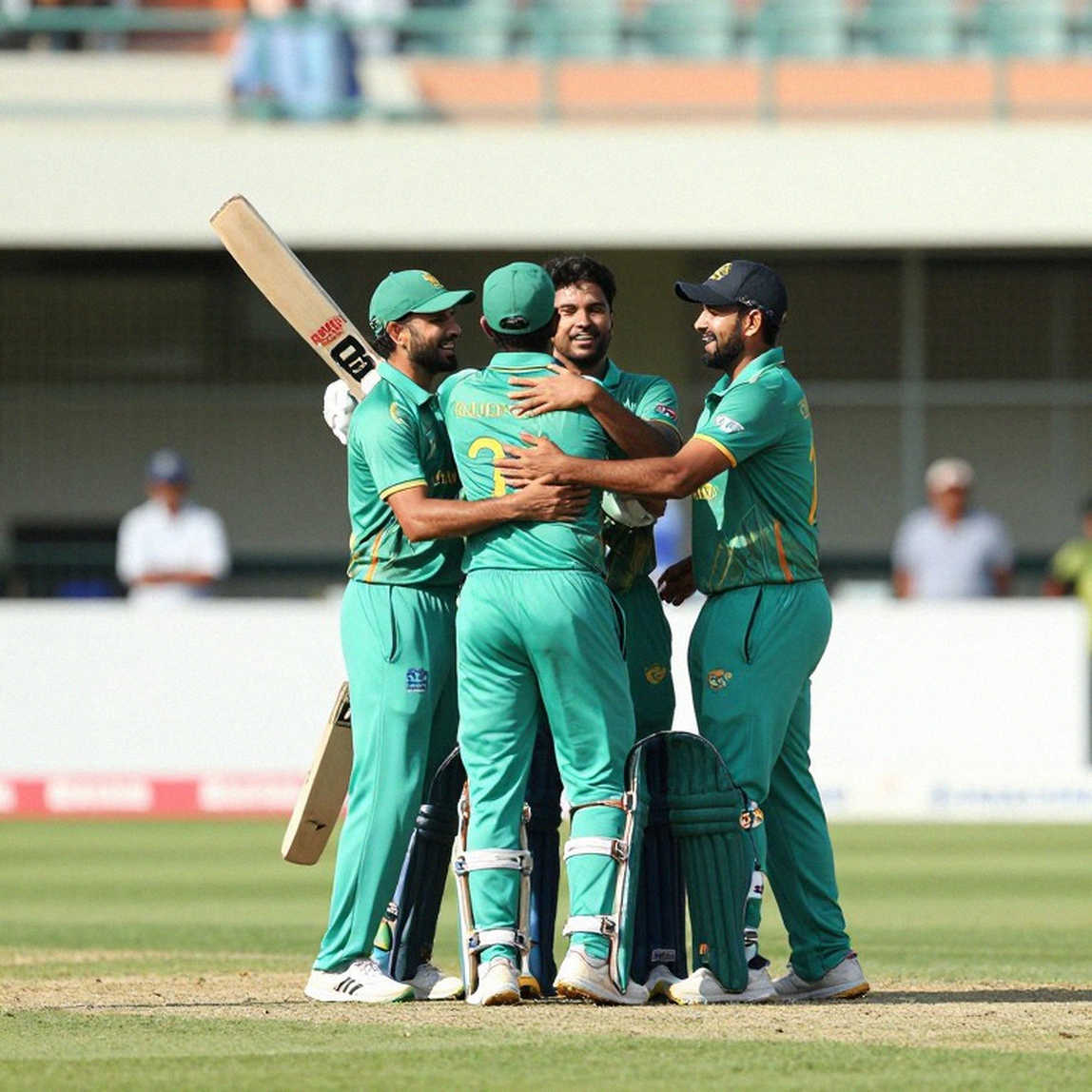 খালি পাতার সাক্ষ্য: ক্রিকেট তথ্যের অদৃশ্য শৃঙ্খল, ভাঙা লেজার আর সত্যের সন্ধান