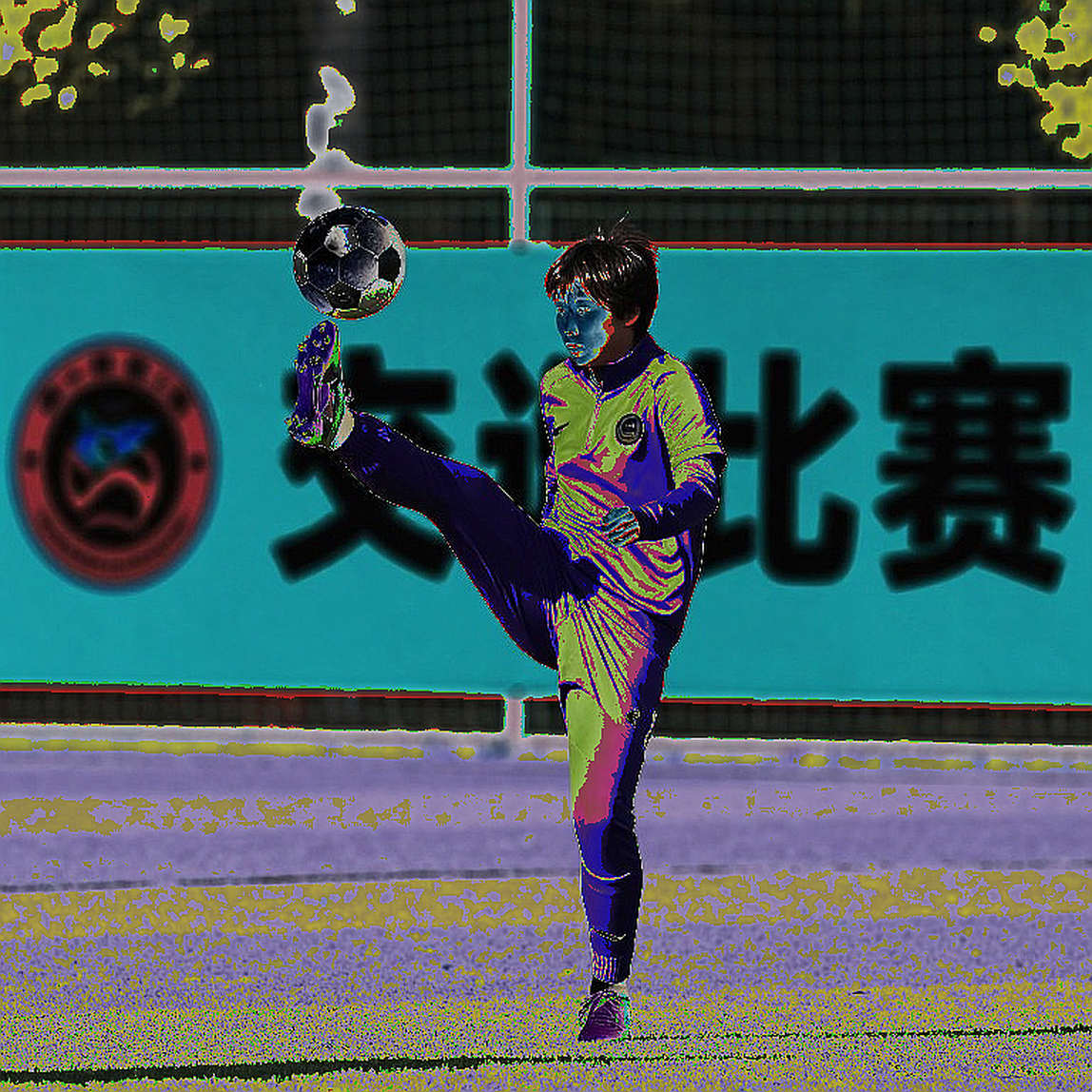 ফুটবল নামের ভুল স্তর: আর্কাইভের নিচে চাপা পড়া এক সেলিব্রিটি গুজব